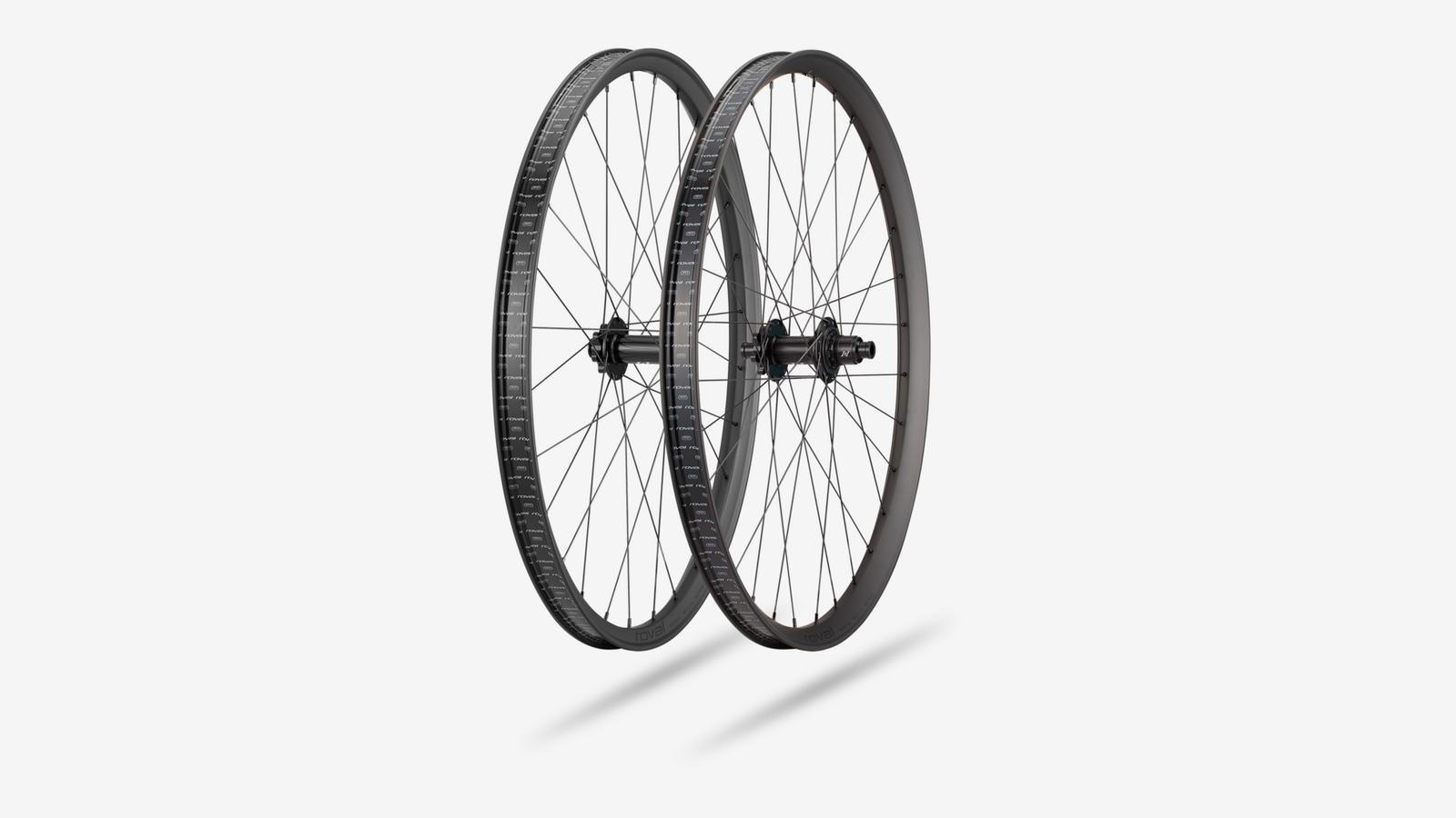 30125-9500-Specialized-Traverse HD 1/1 6B Wheel-Wheel